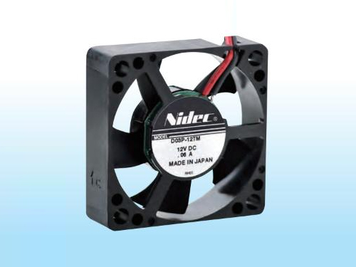 DC axial fan